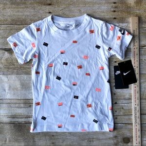 🆕 Nike Tee White Cotton T-Shirt sz 6 M medium NWT